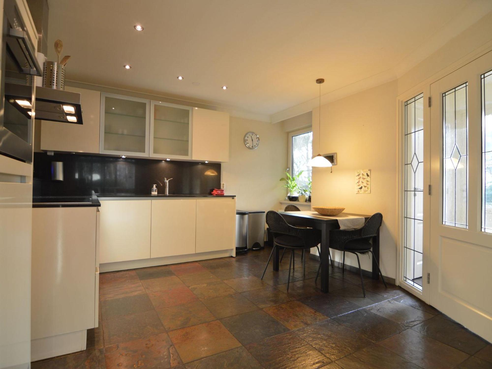 Stunning Villa In Venhorst With Sauna מראה חיצוני תמונה