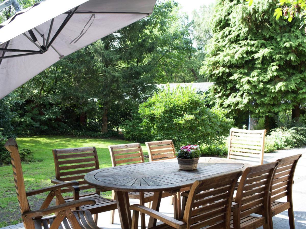 Stunning Villa In Venhorst With Sauna מראה חיצוני תמונה