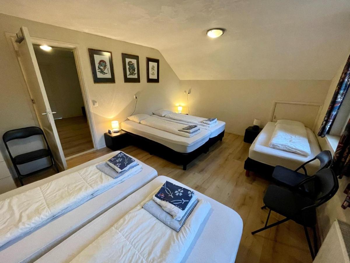 Stunning Villa In Venhorst With Sauna מראה חיצוני תמונה
