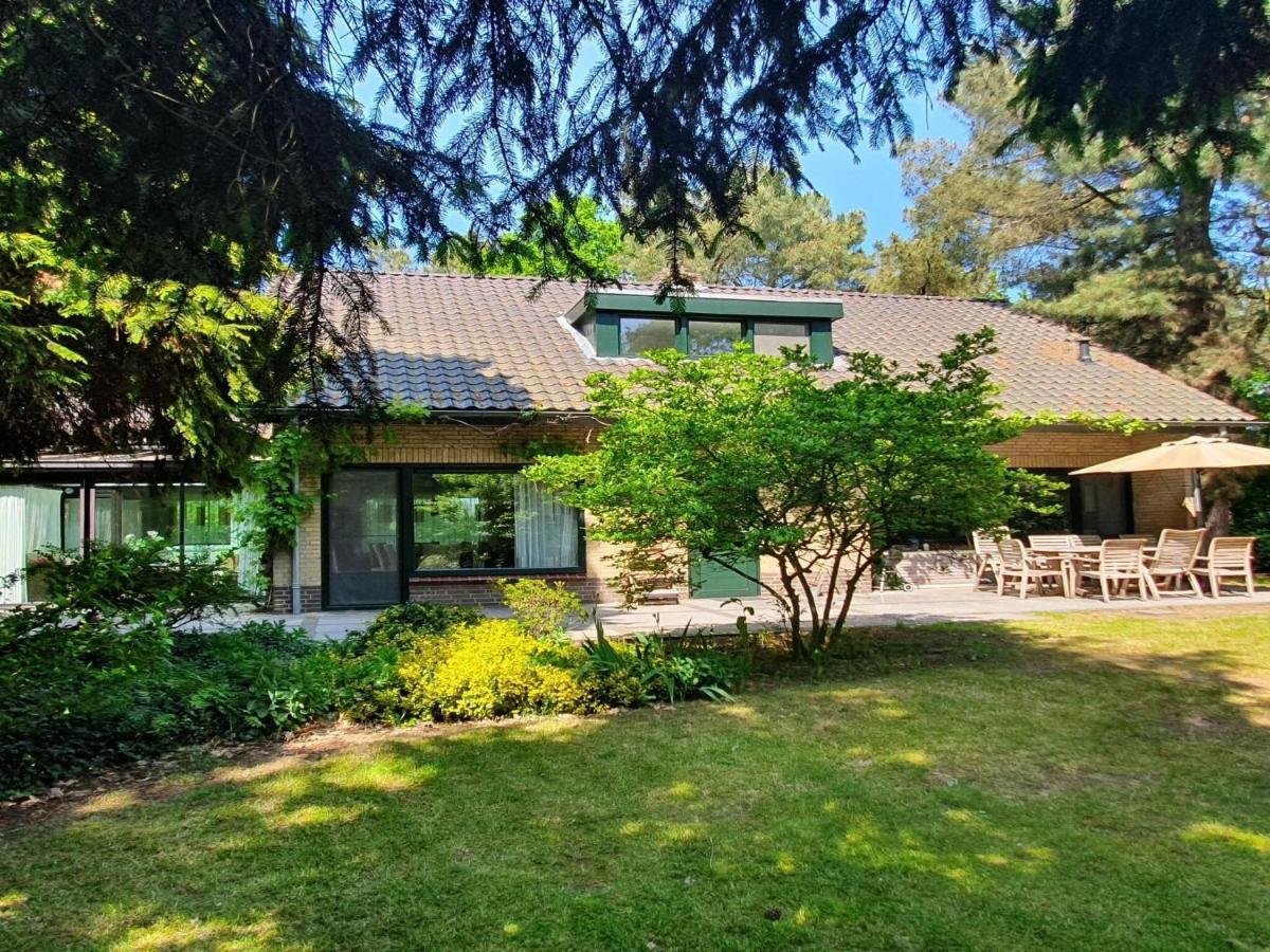 Stunning Villa In Venhorst With Sauna מראה חיצוני תמונה
