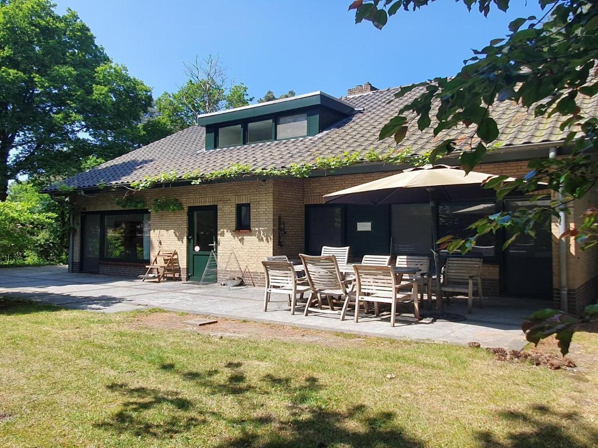 Stunning Villa In Venhorst With Sauna מראה חיצוני תמונה